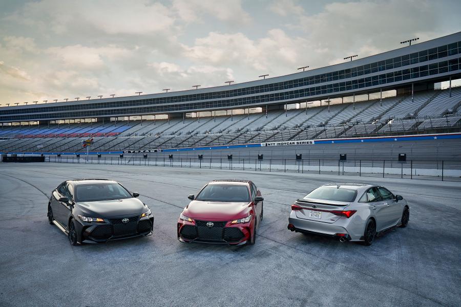  Toyota Avalon TRD 2019 года  (фото 28 из 44)